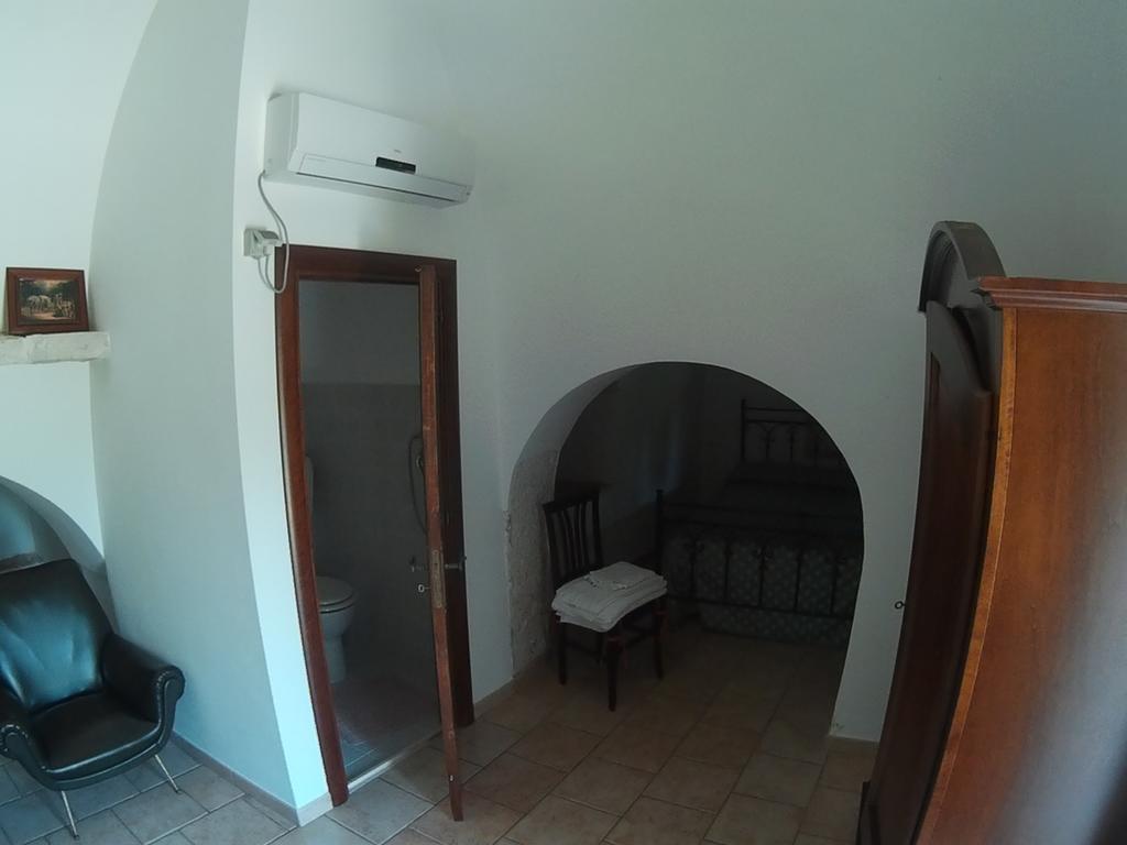 Agriturismo Antico Leccio Hotel Gioia Del Colle Luaran gambar